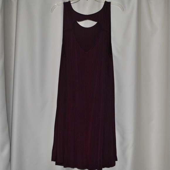 American Eagle Maroon Shift Dress - Picture 2 of 5